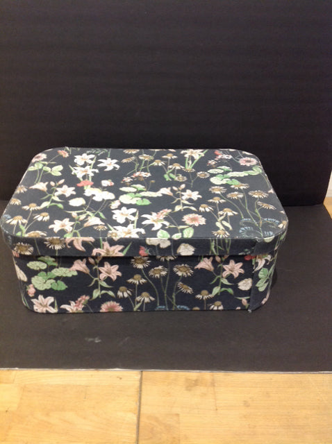 17x12 Cloth Box w/Floral Decor