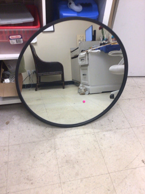 30" Rubber Framed Round Mirror W/Wall Clete