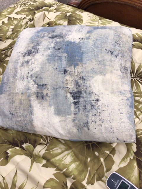 Cream/Blue Pattern Pillow