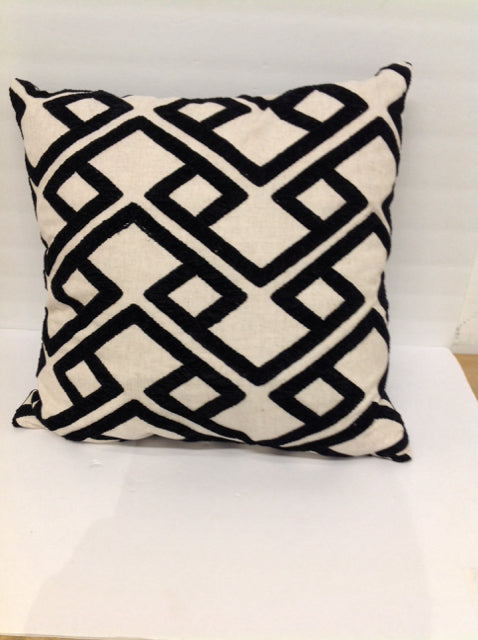 White Pillow w/Black Chenille Pattern