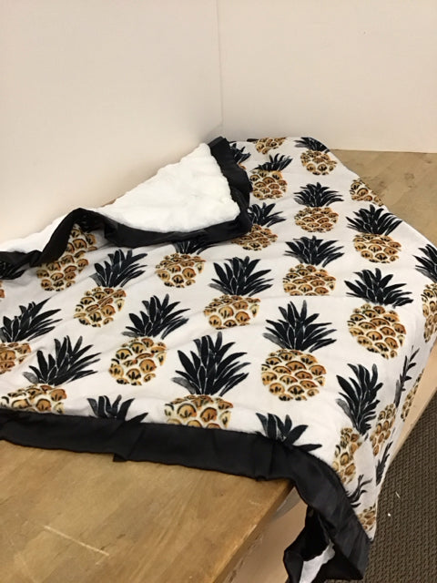 Minky Couture Pineapple Throw