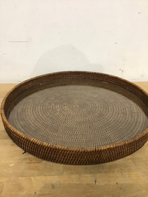 19" Round Wicker Tray W/Glass