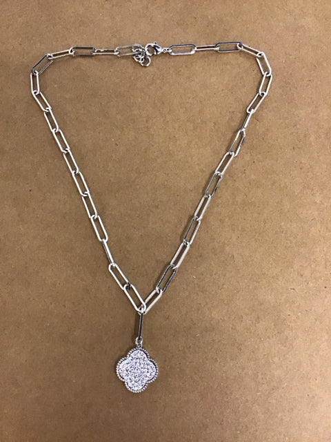 Van Cleef Like Silvertone Paperclip Paive Necklace