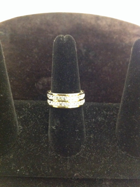 Gold Ring w/Double Layer Crystals