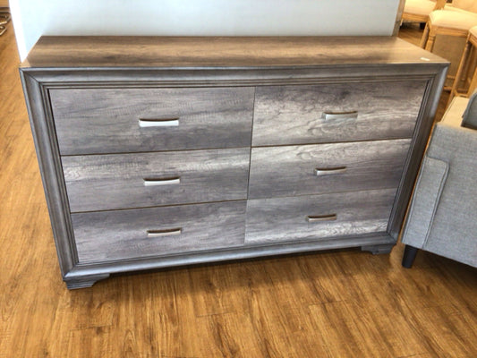 City Furniture Brown Six Drawer Dresser W/Mirror