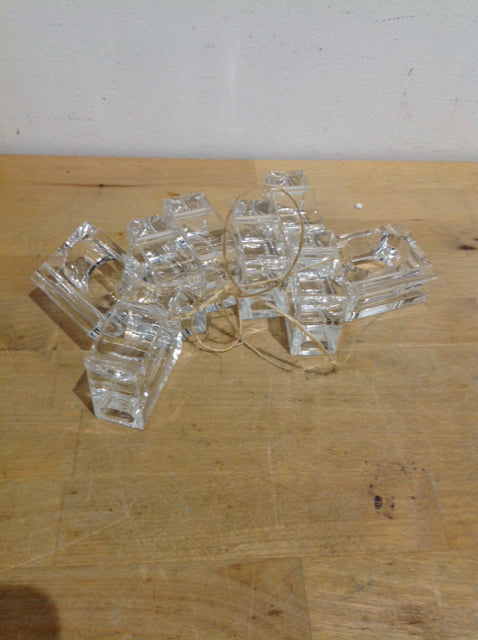 Set Of 8 Lucite Napkin Rings