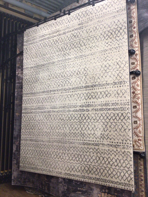 8 X 10 Surya Tan/Grey Patterned Rug