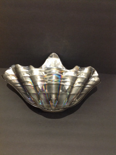 17" Grey Shell Shaped Glass Bowl