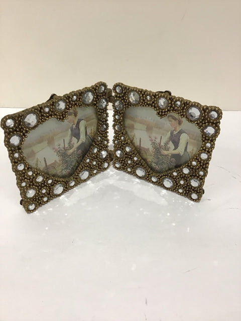 2-Panel Gold Metal Frame w/Hearts