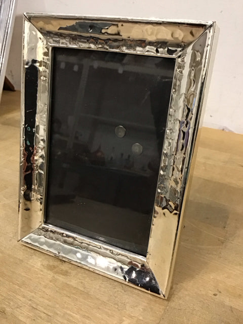 4"x6" Silvertone Hammered Style Photo Frame