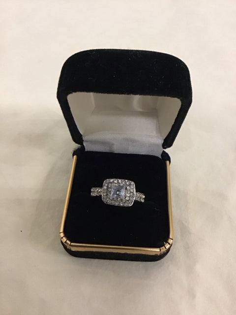 Square CZ W/Pave Set CZ Stones Ring