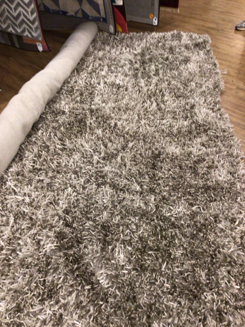 10.8x11.85 Grey Shag Rug
