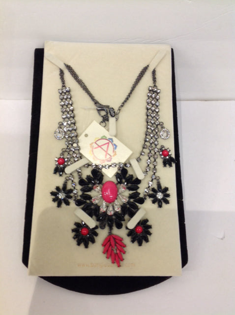 Gold Black/Pink Beaded Necklace