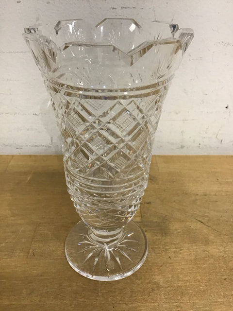 7" Waterford Crystal Georgian Strawberry Footed Vase