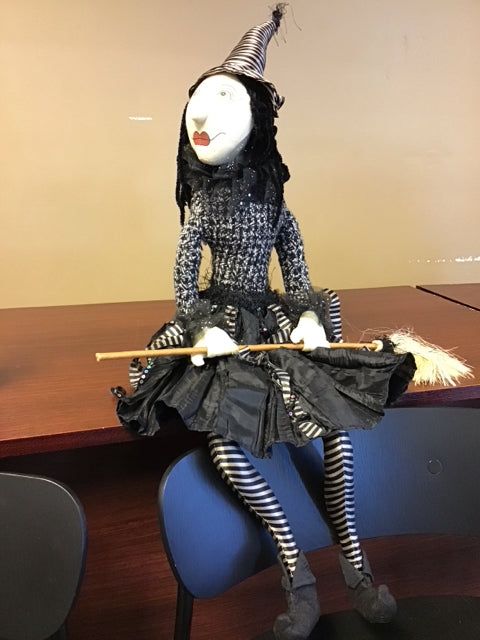 33" Halloween Witch Doll W/Broom