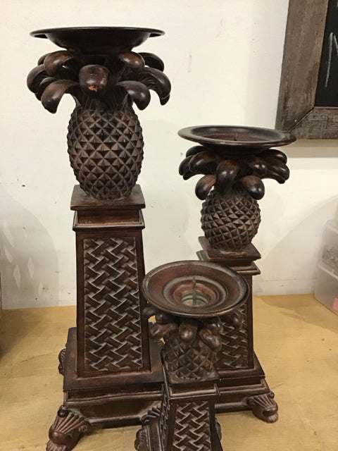 Set Of 3 Pineapple Candle Holders