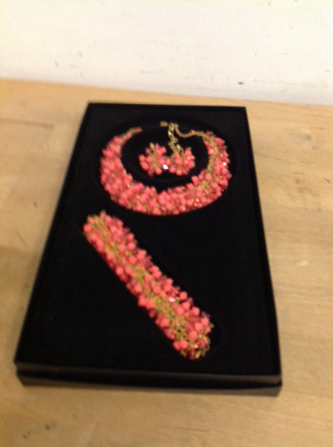 Necklace- 3 Pc Beaded Coral Set