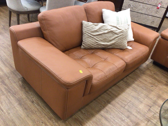 W. Sohililg USA Light Brown Leather Tufted Sofa