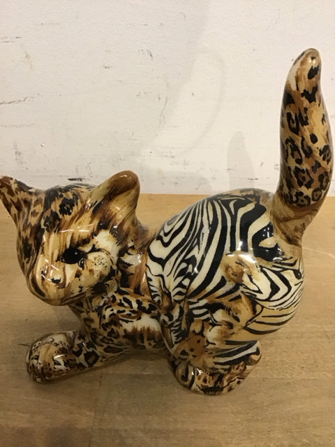 7" La Vie Safari Kitten Figurine