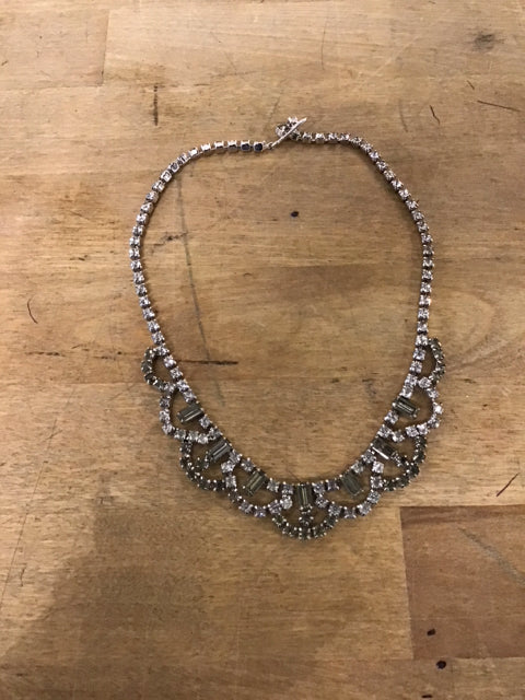 Silvertone W/Rhinetone W/Scalloped Motif Necklace