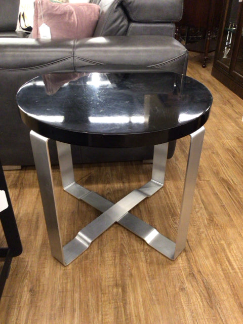 AS-IS 26" Henredon Furniture Round Lacquered Top End Table
