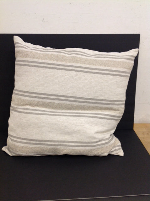 Coussins Elegancce White Weave Pillow w/Stripes