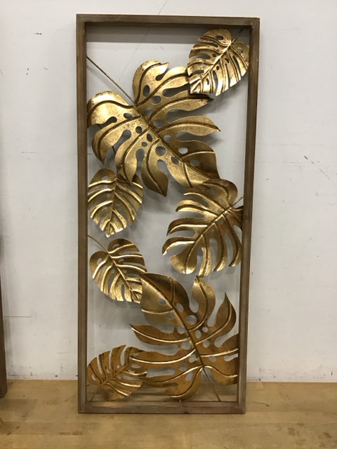 36"x16" Monstera Leaf Metal Wall Decor