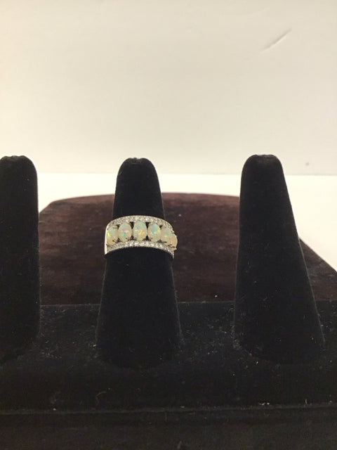 Silver Ring w/Opals