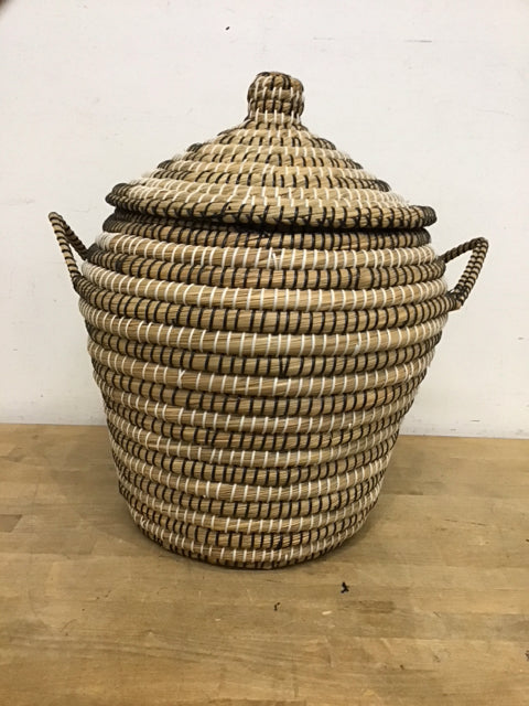 24" Woven Lidded Basket