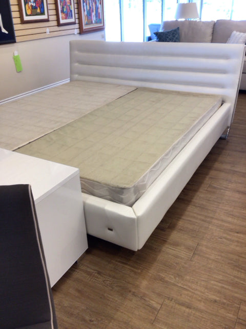 IQ White Leather King Bed