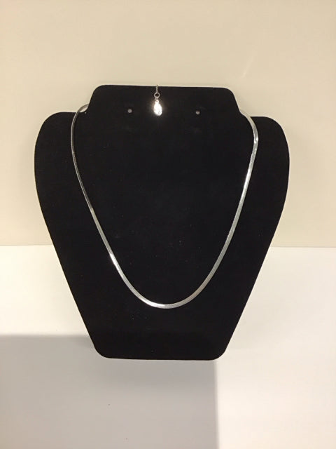 Silver Herringbone Necklace