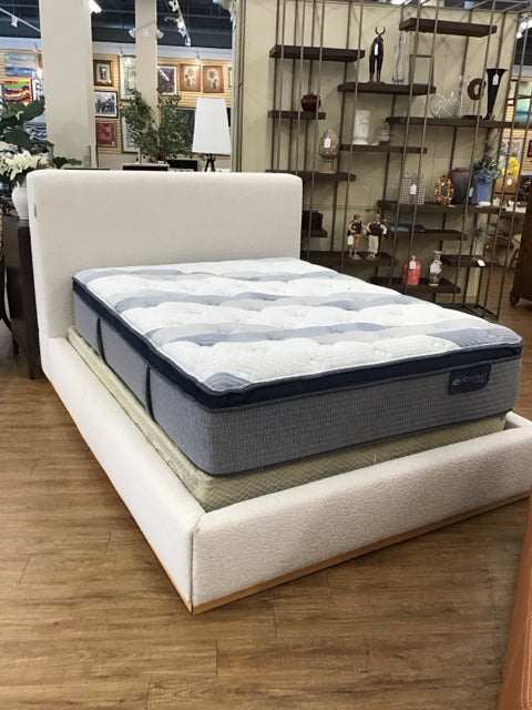 QUEEN Boucle Upholstered Bedframe