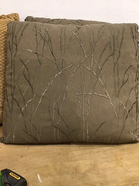 18" Gray Textured Pussy Willow Pillow