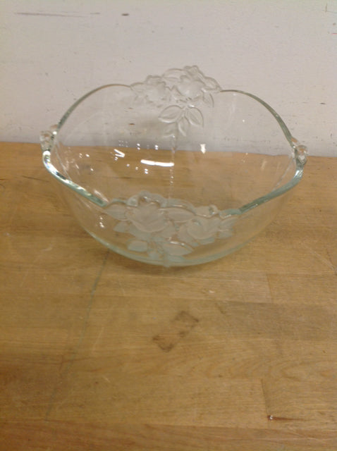 Bowl- 10" Clear Crystal Flower