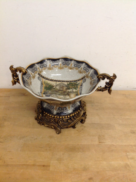 14" Highly Decorative Bowl w/Stand