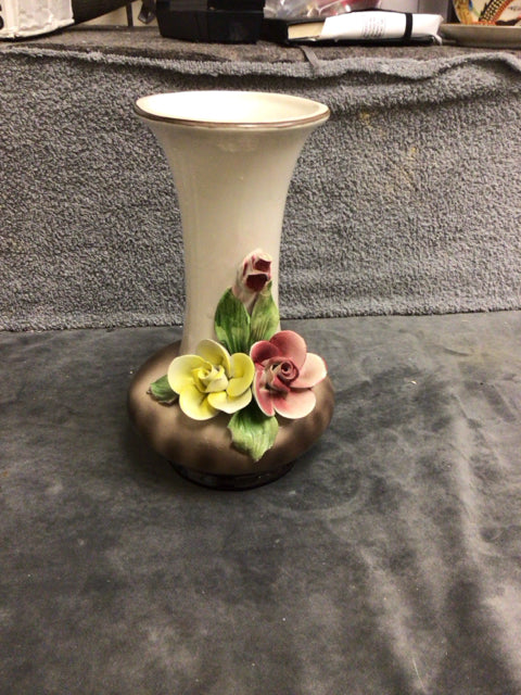Cream & Brown Ceramic Floral Accent Vase