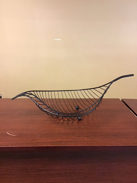 24" Black Leaf Metal Bowl
