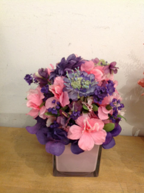 13" Pink & Purple Flowers In Glass Vase