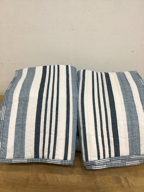 3 PC King Martha Stewart Comforter & 2 Shams Bedding