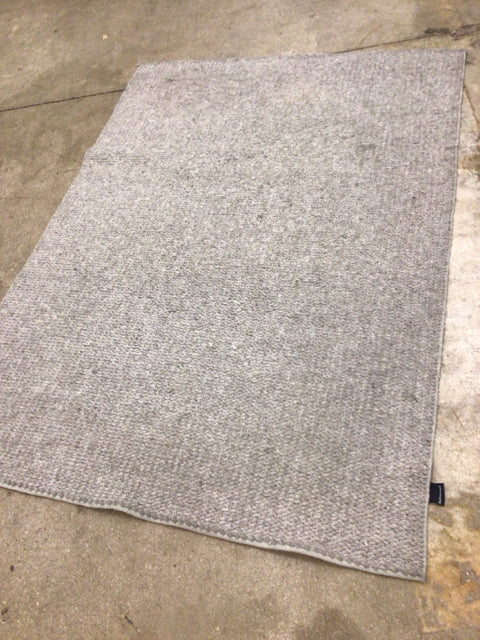 5'7" X 7'10" Bo Concepts Scandinavian Grey Rug