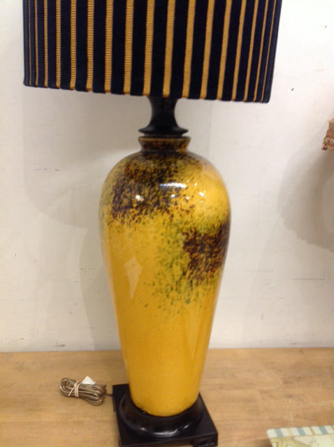 37" Gold & Brown Ceramic Crackle Lamp