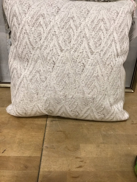 16" Bellamy Lane Linen Chevron Pattern Pillow
