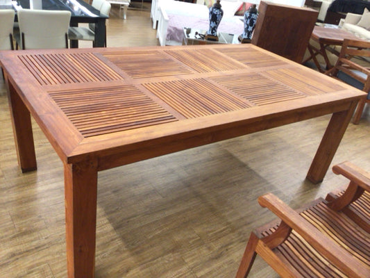 House Of Teak Outdoor Dining TableW/Extra Jug Wax