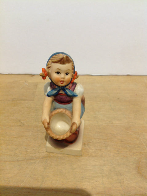 4" Hummel Girl w/Basket