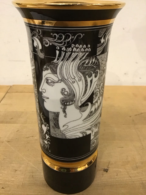 8" Hollohaza Hungary Porcelain Vase
