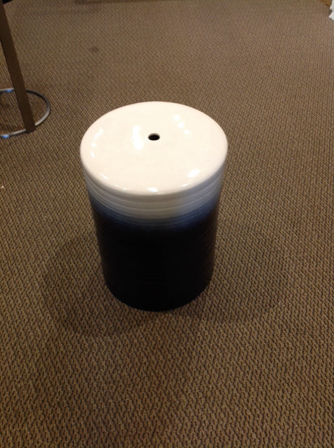 17" Blue/White Ceramic Plant Stand