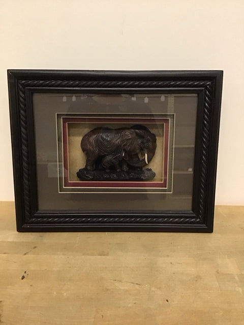 17x13 Resin Mama/Cub Elephants in Shadow Box Frame