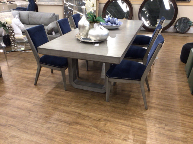 96" X 42" X 30" Hickory Chair Oliver Ash Dining Table W/8 Chairs/2 Leafs