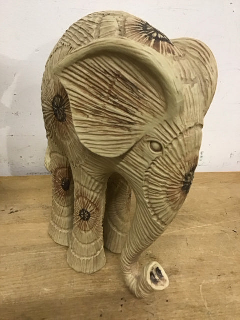 11.5" Beige Textered Pattern Elephant