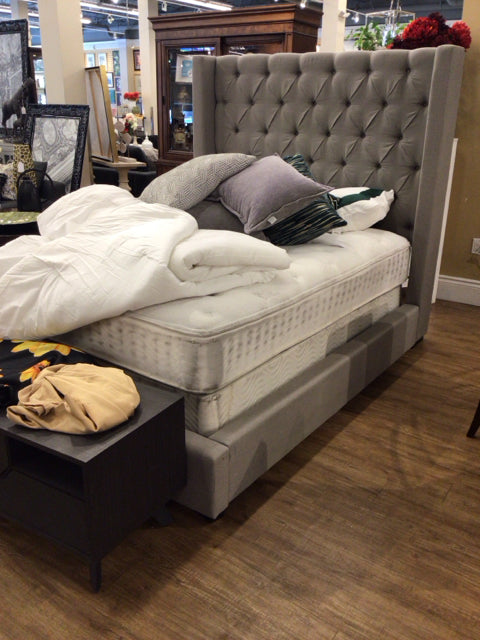 Grey Fabric Button Tufted Queen Bed